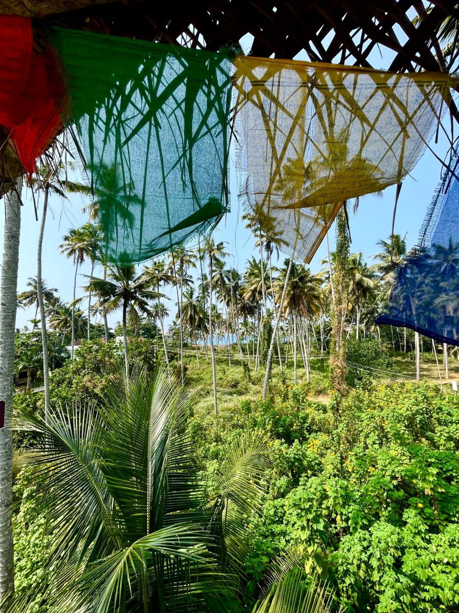 Albergue Cliff & Coral Varkala Exterior foto