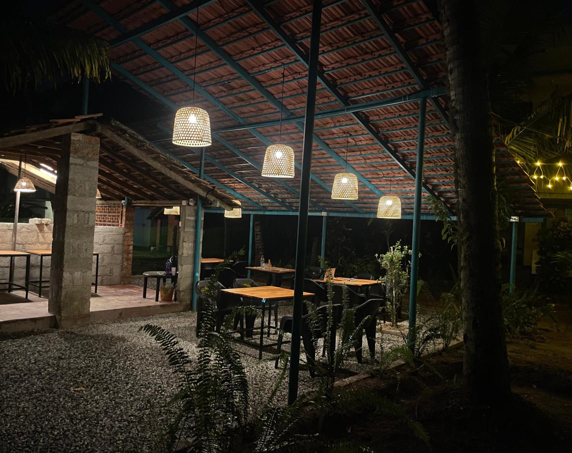 Albergue Cliff & Coral Varkala Exterior foto