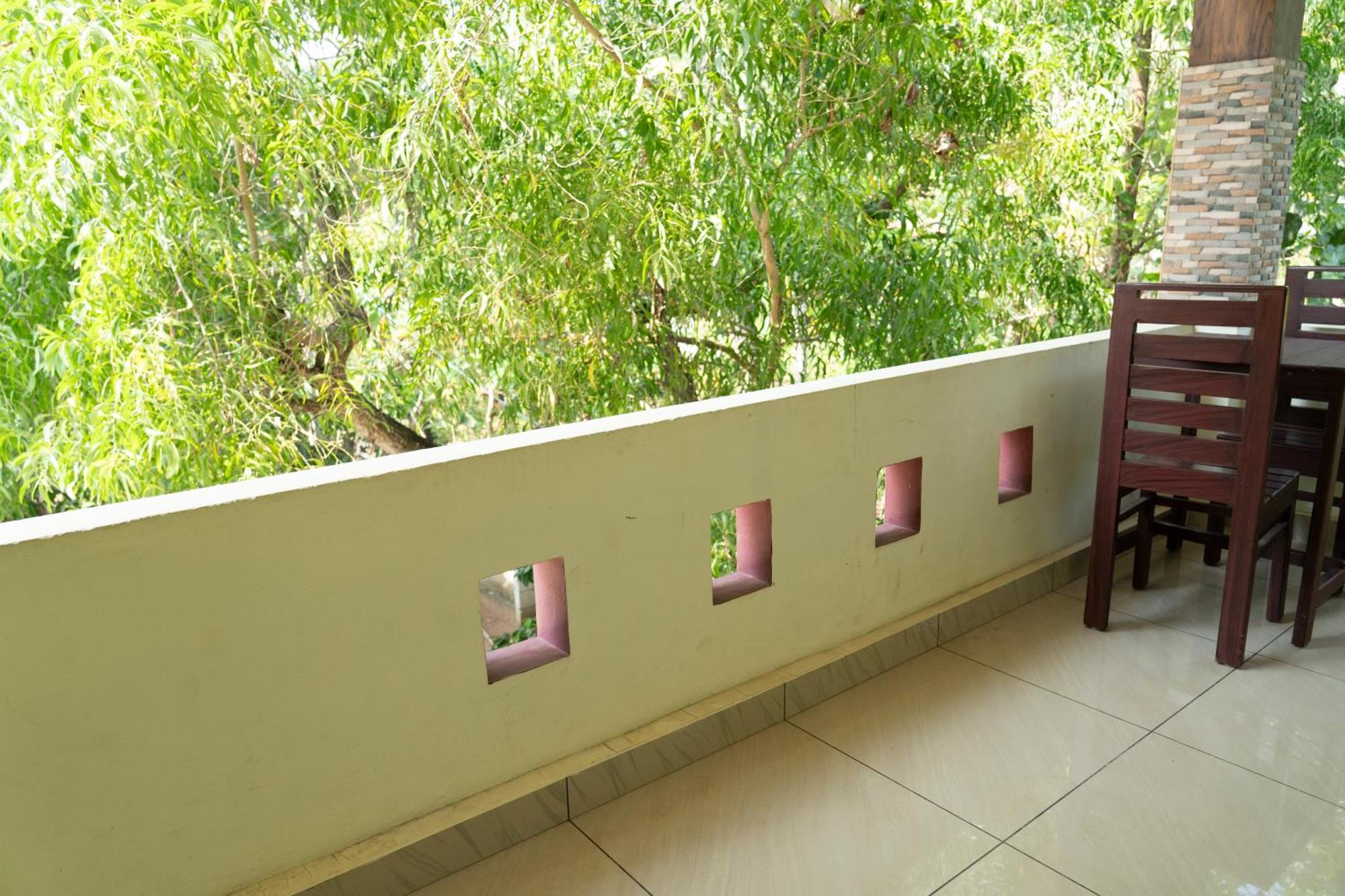 Albergue Cliff & Coral Varkala Exterior foto